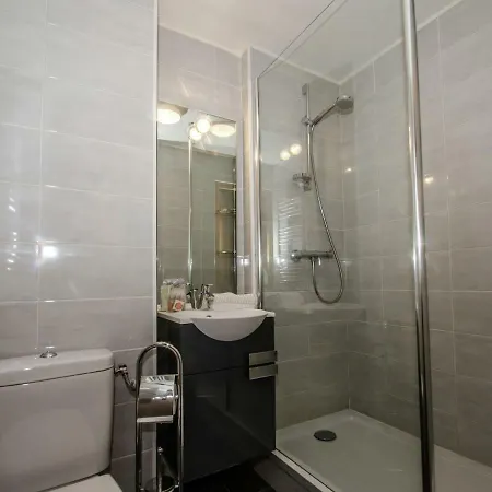 Comfortable Apartment Located At The Foot Of The Slopes Apartment Chamonix